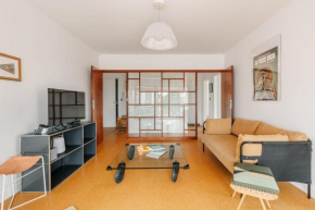 Sixties 64 2 bedrooms apartment with a balcony and parking in Biarritz